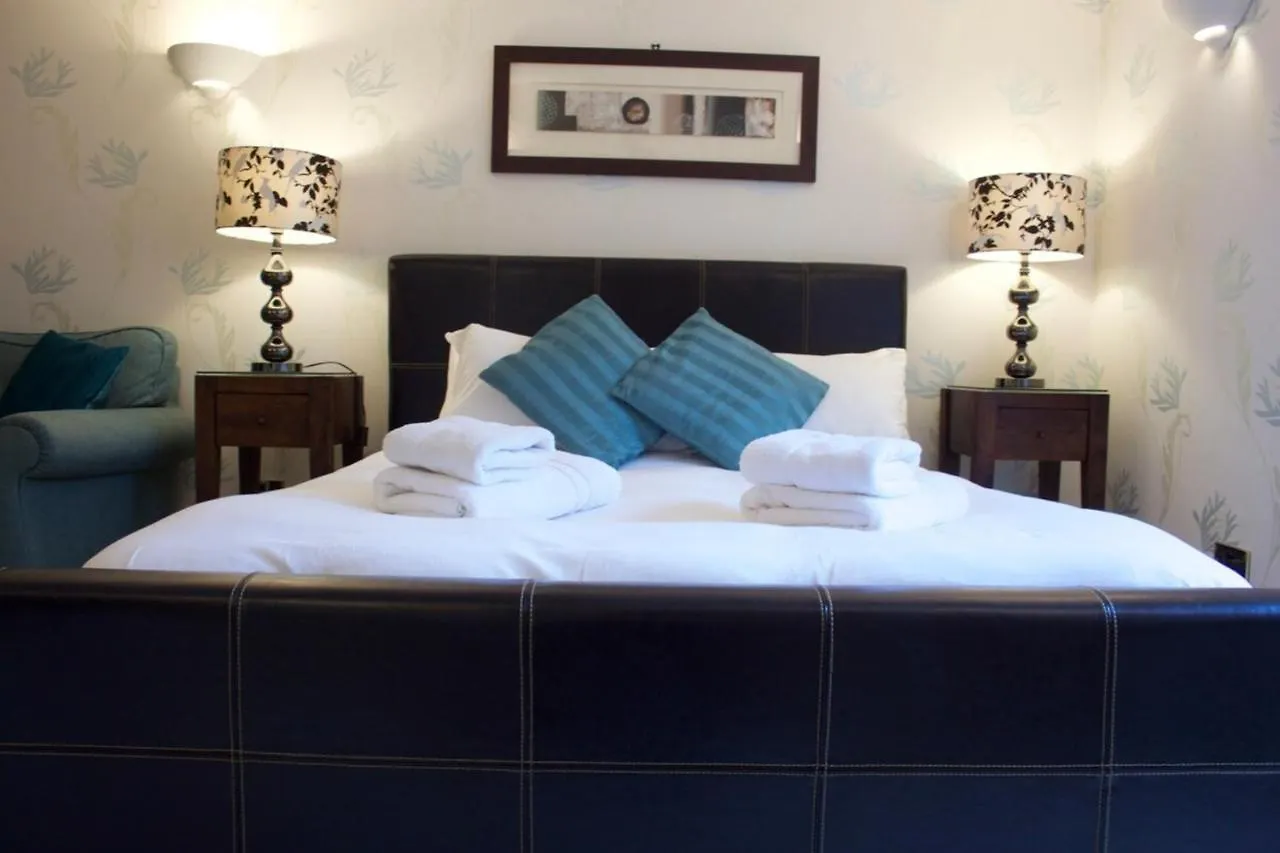 Beautiful New Town Studio With Patio Apartment Edinburgh