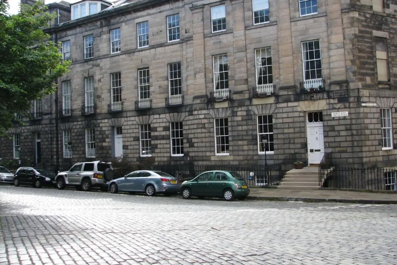 Beautiful New Town Studio With Patio Apartment Edinburgh